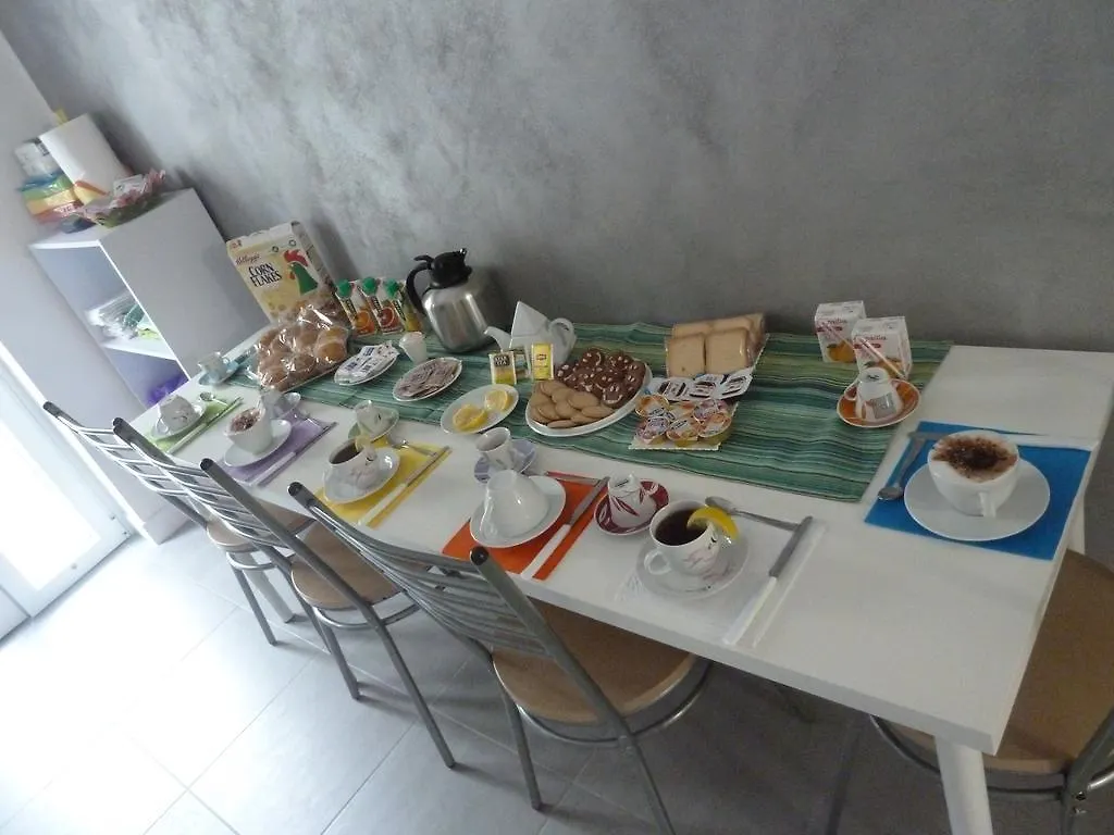 Prima Luce Bed and Breakfast 0*, Roma Italia